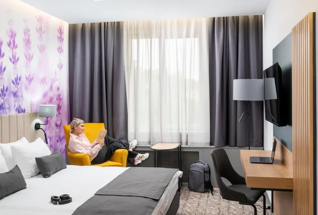 Classic, Queen Bed, Mercure Medias Binderbubi Hotel And Spa 4/6