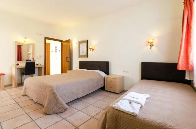 Economy, Double or Twin Bed, Eleonora Anissaras 1/1