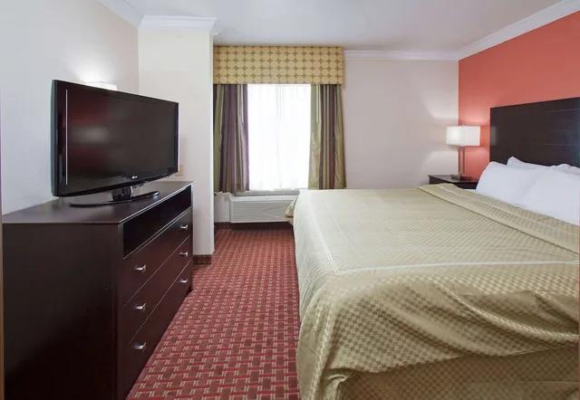 جناح بسرير كينج، Americinn By Wyndham Johnston Des Moines 1/1