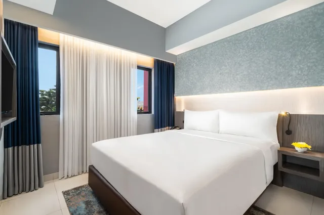 غرفة بريميير، favehotel PGC Cililitan 1/3
