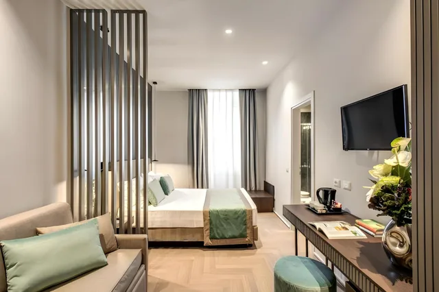 غرفة سوبيريور ثلاثية، Hotel 77 Seventyseven 1/1