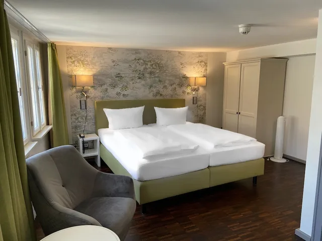 Room, Queen Bed, No Elevator, Annex، Hotel Kramerbrucke Erfurt 3/7
