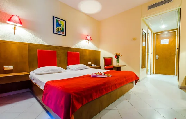 Economy, Double Bed, Houria Palace 1/2