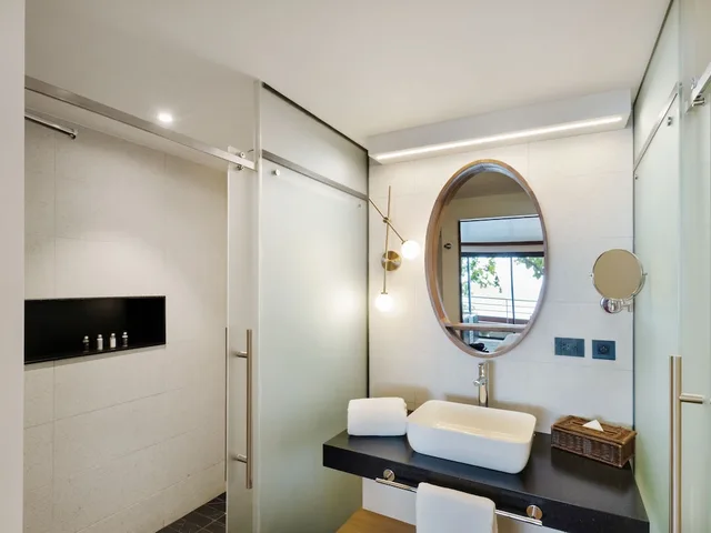 2 Bedrooms, Royal, Suite, Twin Beds, King Bed, Ocean Front, Sofa, Private Pool، Tahiti Pearl Beach Resort 2/3
