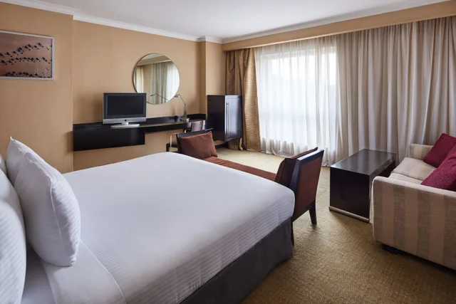 Junior Suite, King Bed, Radisson Blu Heliopolis 2/7