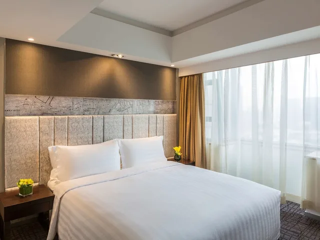 جناح بسرير كوين وسريرين منفصلين بغرفتي نوم، Grand Mercure Shanghai Hongqiao 4/9