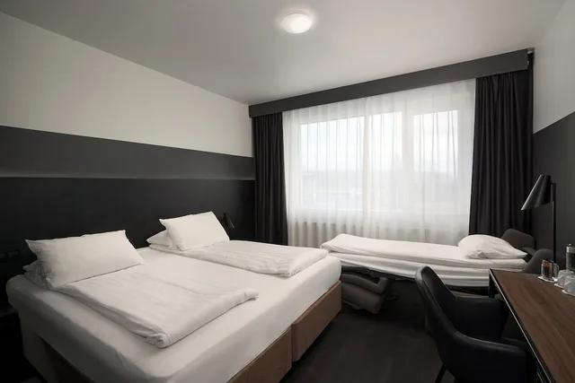 غرفة قياسية بسريرين منفصلين، Hotel Ork 3/10