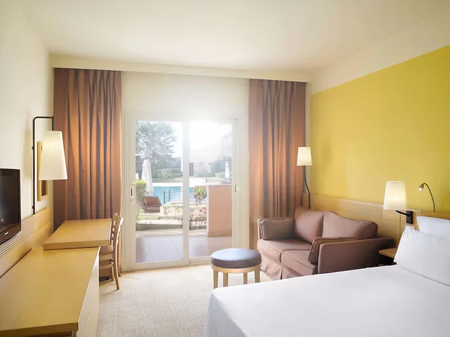 غرفة تنفيذية بسرير مزدوج، Novotel Cairo 6th of October 4/10