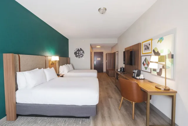 غرفة قياسية بسريرين كوين، Holiday Inn Hou Energy Corridor Eldridge 1/8