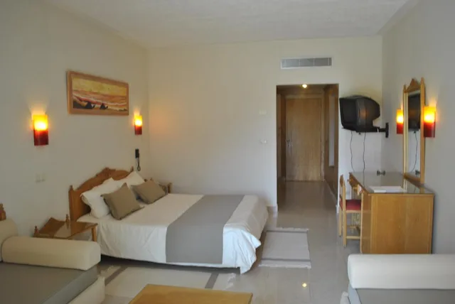 Standard Single with Children 1+2، Mahdia Beach & Aquapark 1/1