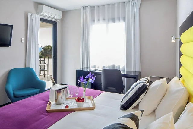 غرفة قياسية بسريرين منفصلين بشرفة، Melia Begur Aigua Blava 5/6