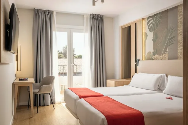 غرفة كومفورت بسريرين منفصلين، Canal Olimpic Hotel 3/7