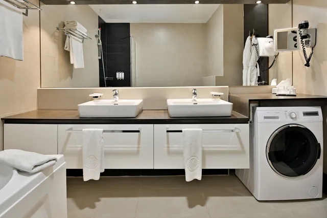 2 Bedrooms, Apartment, City View, Balcony, Bosmal Arjaan By Rotana 5/6
