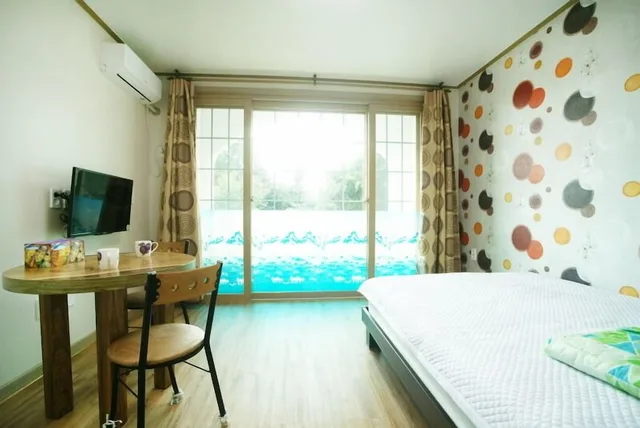 استوديو بسرير مزدوج في الملحق، Olleh House 1/8