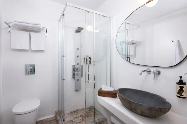 Suite, Lateral Side Sea View, Hotel Tagoo 3/3