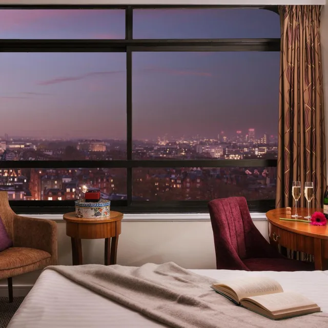 غرفة كلوب بسرير كينج، Millennium Hotel London Knightsbridge 1/8