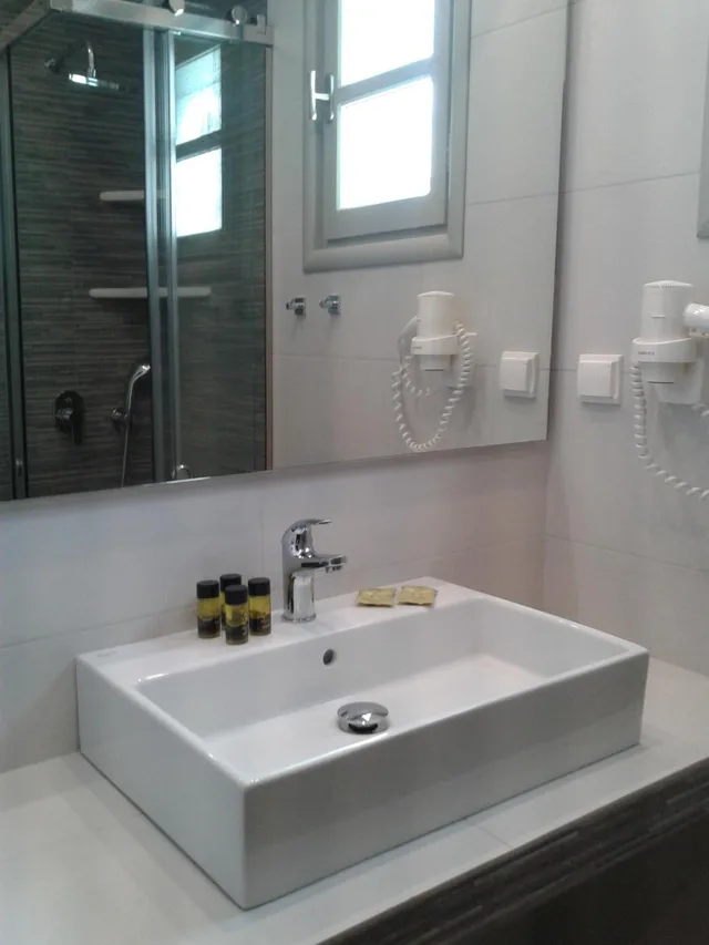 غرفة بسرير مزدوج بإطلالة على البحر، Despinas Rooms And Apartments 8/10