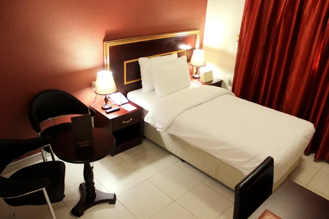 غرفة سوبيريور مفردة، MONTREAL NAIF HOTEL 1/1