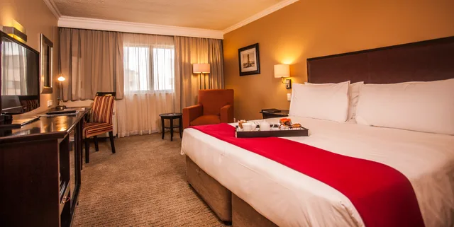 Superior, Southern Sun Pretoria 1/2