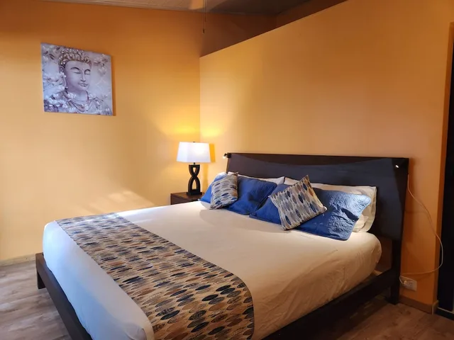 غرفة ديلوكس بسرير كينج بإطلالة على البحر، Hotel La Palapa 1/5