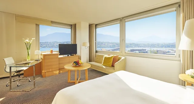 جناح جونيور بسرير كينج، INTERCONTINENTAL GENEVA 2/5