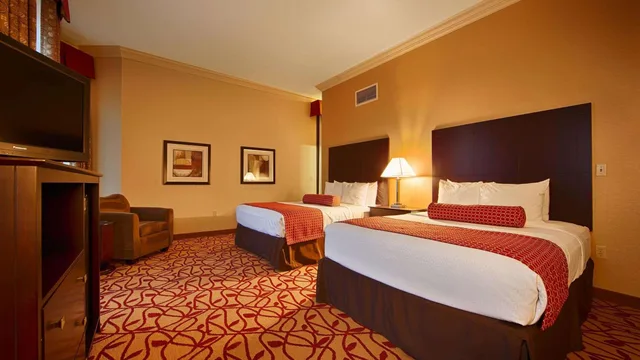 غرفة بسريرين كوين بحوض استحمام لذوي الإعاقة، Best Western Park Hotel 2/5