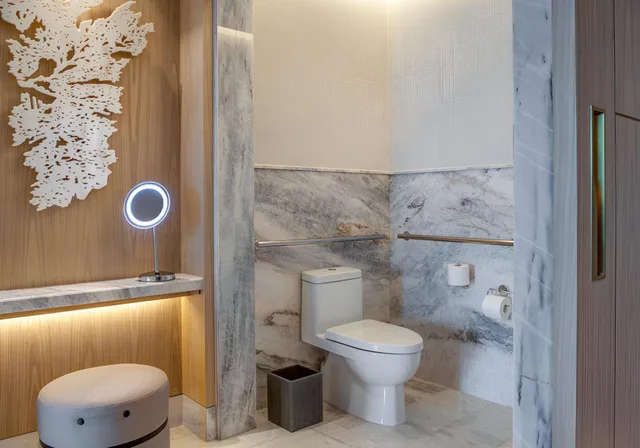 غرفة ديلوكس بسرير كينج، Waldorf Astoria Riviera Maya 2/2
