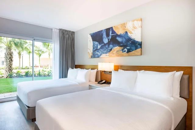 1 Bedroom, Suite, 2 Queen Beds, Pool or Patio, Embassy Suites by Hilton Aruba Resort 5/8
