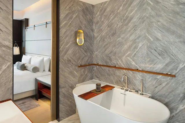 غرفة كلوب بسرير كينج بإطلالة على المدينة، JW Marriott Nairobi 4/4