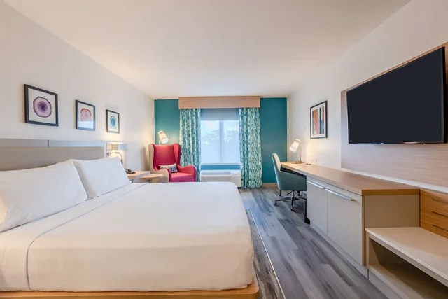 غرفة قياسية بسرير كينج، Hilton Garden Inn Ft. Lauderdale Airport-Cruise Port 1/6