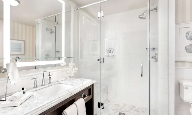 Coastal, King Bed، L'auberge Del Mar 2/2