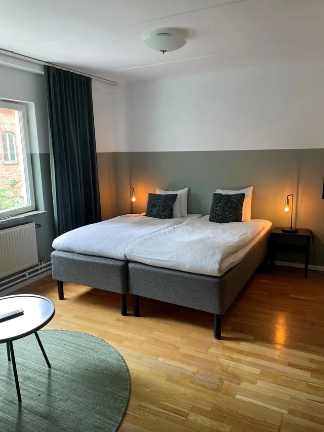 غرفة عائلية كبيرة، Botanika Uppsala 1/10
