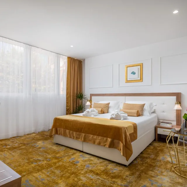 غرفة كومفورت بسرير مزدوج أو سريرين منفصلين بإطلالة على المدينة، Hotel Corner 2/9