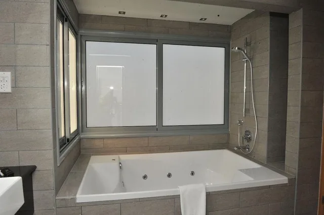1 Bedroom, Villa, Double Bed, Pool Side, Sofa, Jetted Tub، E Hotel Spa Resort 6/8