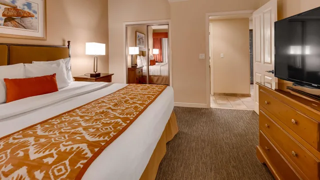 Suite, King Bed, Town View, Living Area, Annex, Best Western Plus Arroyo Roble Hotel & Creekside Villas 1/5