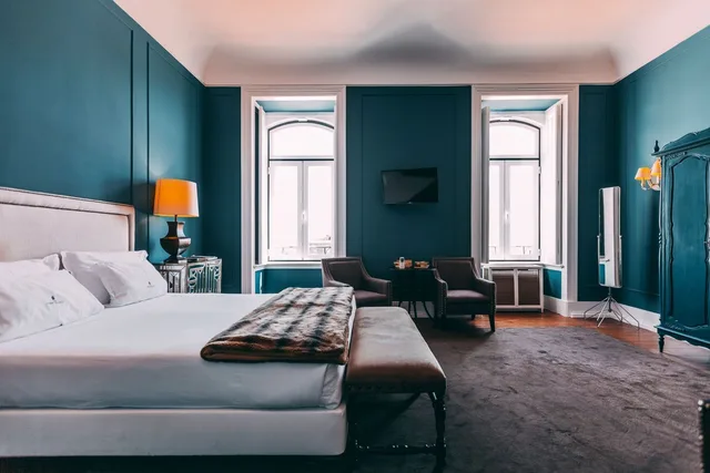 Master, Queen Bed، Torel Palace Lisbon 1/10