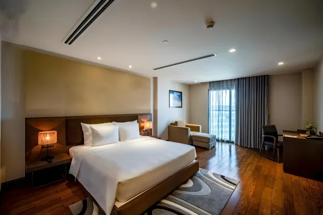غرفة بريميير عائلية بسريرين كينج، Malibu Hotel 2/2