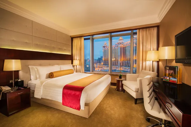 غرفة قياسية بسرير كينج، Broadway Macau 2/2