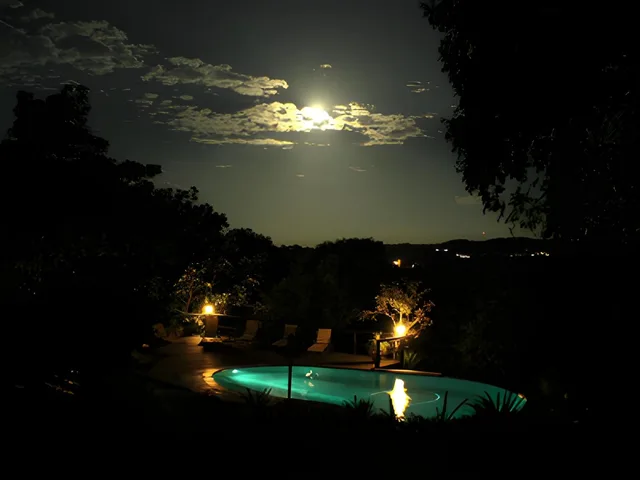 Abangane Guest Lodge، Hlanganani 50/58