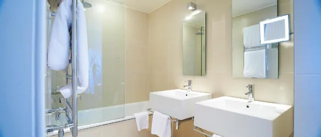 غرفة سوبيريور بسرير مزدوج، Durrants Hotel 9/9