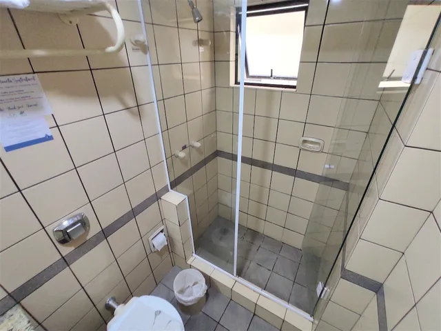 غرفة قياسية ثلاثية بسرير مزدوج وسرير فردي، Hotel Granville 5/6
