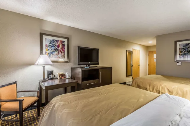غرفة قياسية بسريرين كوين، Quality Inn and Suites El Paso I-10 1/6