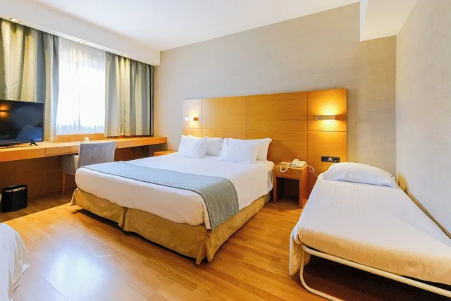 غرفة عائلية بسرير كينج مع أريكة، Anatolia Hotel 6/10