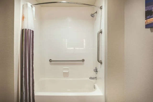 غرفة بسريرين كوين، La Quinta Inn & Suites by Wyndham Dallas - Richardson 3/3