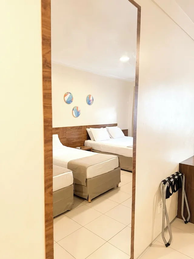 غرفة قياسية رباعية بسرير كوين وسريرين منفصلين، D8 Hotel Express 10/10