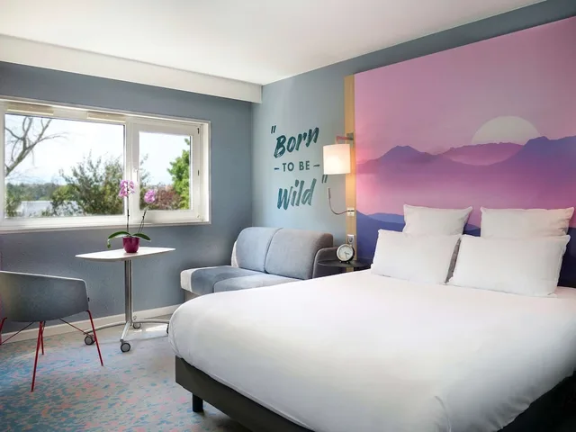 غرفة سوبيريور بسرير مزدوج مع أريكة، MERCURE ANNEMASSE PORTE DE GENEVE 3/7