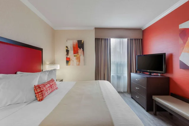 جناح، Best Western Plus Rose City Suites 1/6