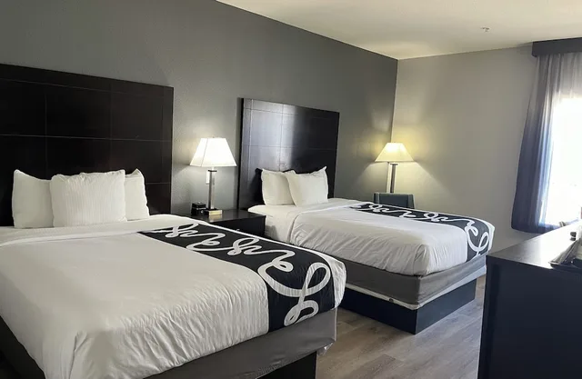 غرفة بسريرين كوين لذوي الإعاقة، La Quinta Inn & Suites by Wyndham Houston Energy Corridor 2/10