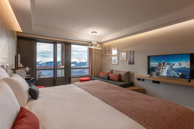 Superior, Double Bed, Valley Side, Balcony، Hotel Mercure Les Arcs 1800 & Spa 1/3