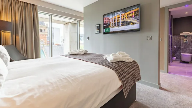جناح بسرير كينج بإطلالة على المدينة مع أريكة، Holiday Inn Manchester - City Centre 8/10